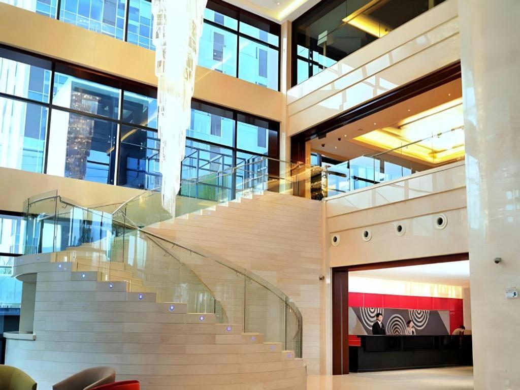 The Qube Shanghai Nanqiao Exterior foto